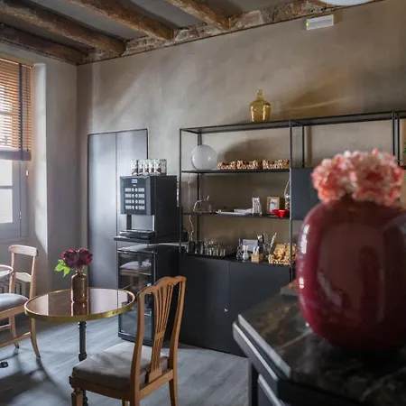 Dimora Del Teatro Maison d'hôtes 3*